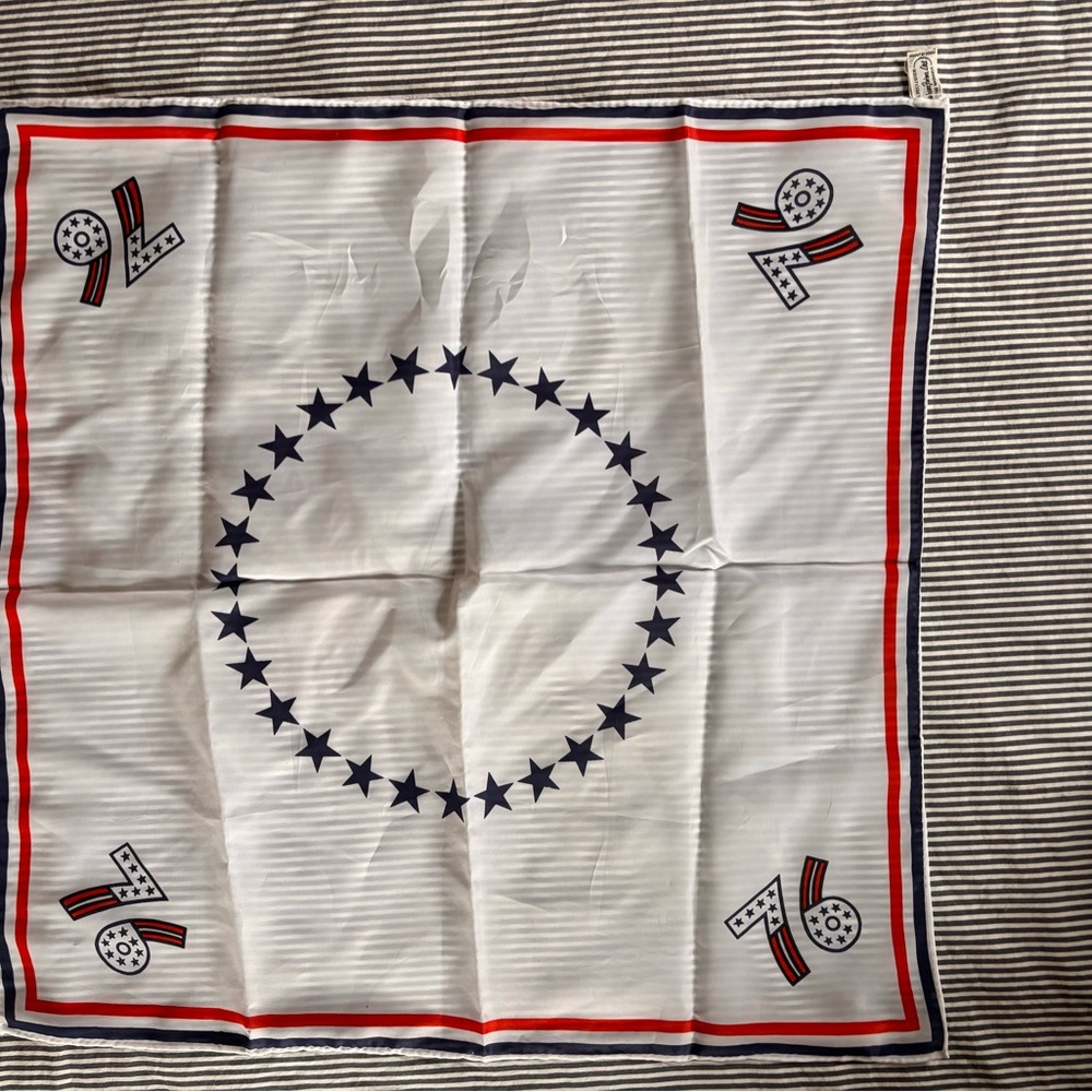 Patriotic Star Pattern Scarf